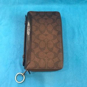 Coach Double Zip Travel Organizer In Signature